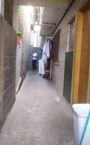 Casa à venda com 175m², 5 quartos e sem vaga Casa à venda com 175m², 5 quartos e sem vagaÁrea Externa