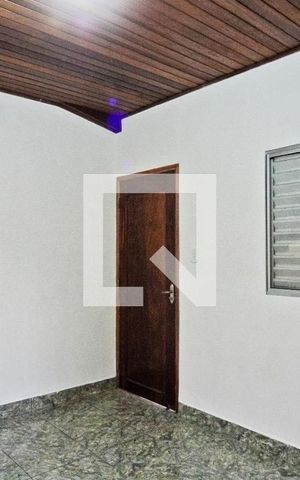 Casa à venda com 175m², 5 quartos e sem vaga Casa à venda com 175m², 5 quartos e sem vagaQuarto - Casa 2