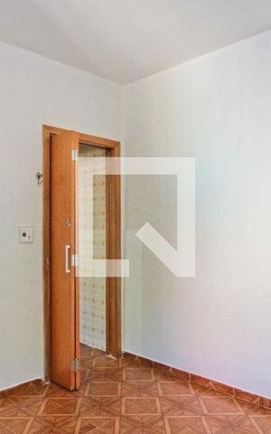 Casa à venda com 175m², 5 quartos e sem vaga Casa à venda com 175m², 5 quartos e sem vagaQuarto - Casa 2