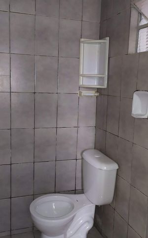 Casa à venda com 175m², 5 quartos e sem vaga Casa à venda com 175m², 5 quartos e sem vagaBanheiro - Casa 4