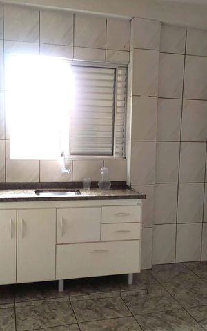 Casa à venda com 175m², 5 quartos e sem vaga Casa à venda com 175m², 5 quartos e sem vagaCozinha - Casa 4