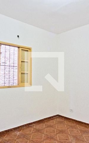 Casa à venda com 175m², 5 quartos e sem vaga Casa à venda com 175m², 5 quartos e sem vagaQuarto - Casa 1