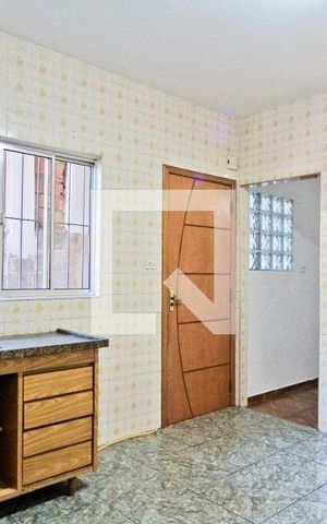 Casa à venda com 175m², 5 quartos e sem vaga Casa à venda com 175m², 5 quartos e sem vagaCozinha - Casa 2