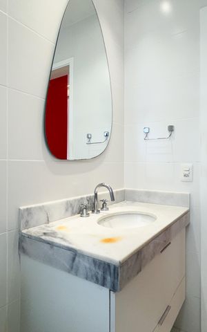 Apartamento à venda com 77m², 2 quartos e 1 vaga Apartamento à venda com 77m², 2 quartos e 1 vagaBanheiro - Suíte