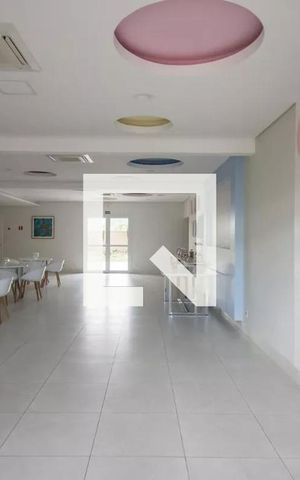 Apartamento à venda com 77m², 2 quartos e 1 vaga Apartamento à venda com 77m², 2 quartos e 1 vagaÁrea comum - Salão de festas