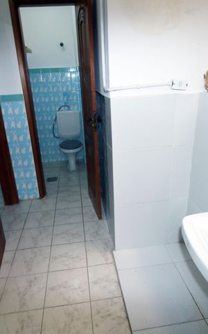 Casa à venda com 80m², 2 quartos e 1 vagaÁrea de Serviço