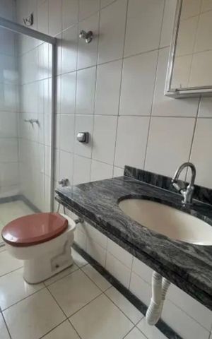Apartamento para alugar com 85m², 3 quartos e 2 vagasBanheiro social