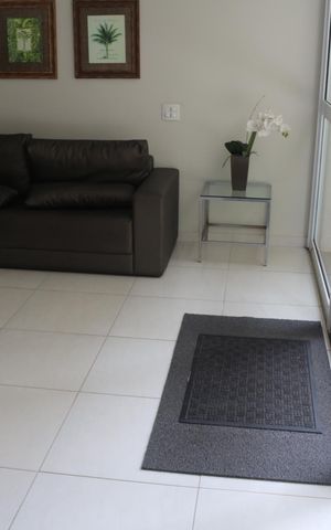Apartamento à venda com 83m², 3 quartos e 2 vagasHall social