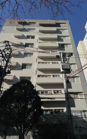 Apartamento à venda com 79m², 3 quartos e sem vagaFachada