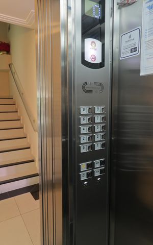 Apartamento à venda com 79m², 3 quartos e sem vagaElevador