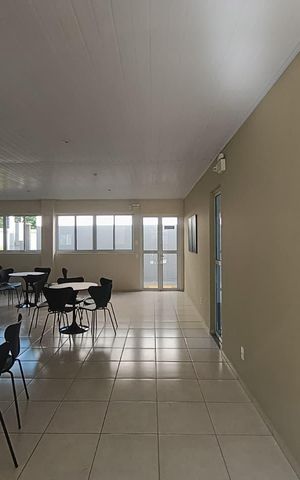 Apartamento para alugar com 45m², 2 quartos e 1 vaga Apartamento para alugar com 45m², 2 quartos e 1 vagaÁrea comum - Salão de festas