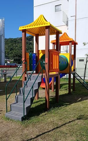 Apartamento para alugar com 45m², 2 quartos e 1 vaga Apartamento para alugar com 45m², 2 quartos e 1 vagaÁrea comum - Playground