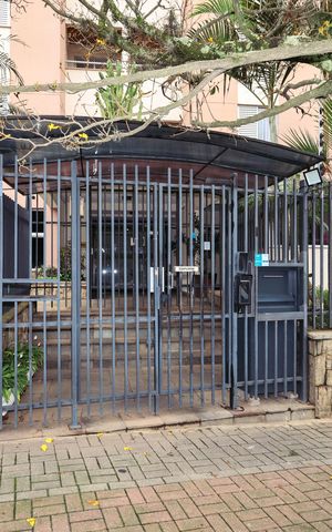 Apartamento para alugar com 65m², 2 quartos e 1 vagaFachada