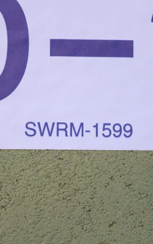 Apartamento para alugar com 50m², 2 quartos e 1 vagaPlaca GRANDE instalada na fachada do condomínio, dia 17/07/2026 - Código da placa: SWRM-1599