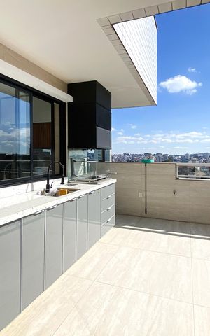 Apartamento à venda com 163m², 3 quartos e 3 vagas Apartamento à venda com 163m², 3 quartos e 3 vagasCobertura