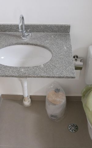 Apartamento para alugar com 28m², 1 quarto e sem vagaBanheiro