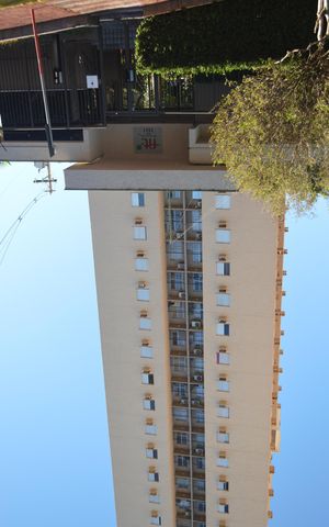Apartamento para alugar com 68m², 3 quartos e 1 vagaFachada e portaria