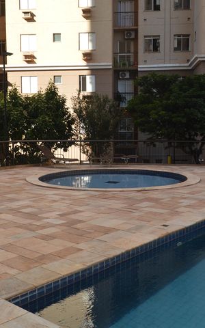 Apartamento para alugar com 68m², 3 quartos e 1 vagaÁrea comum - Piscina