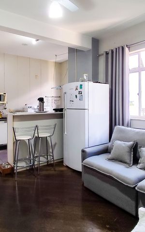 Apartamento à venda com 40m², 1 quarto e 1 vaga Apartamento à venda com 40m², 1 quarto e 1 vagaSala
