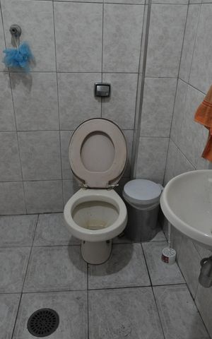 Casa à venda com 120m², 2 quartos e 3 vagasBanheiro de serviço