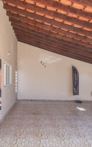 Casa à venda com 385m², 2 quartos e 8 vagas Casa à venda com 385m², 2 quartos e 8 vagasCasa 2- Garagem