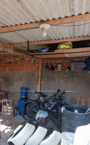 Casa à venda com 385m², 2 quartos e 8 vagas Casa à venda com 385m², 2 quartos e 8 vagasQuintal