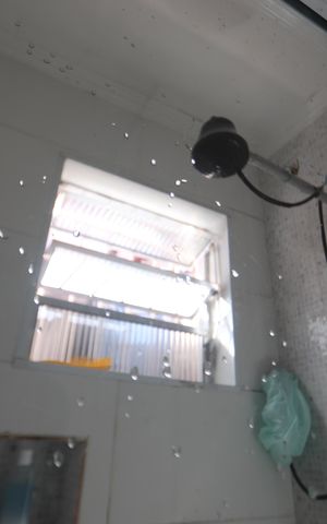Casa à venda com 96m², 3 quartos e 1 vagaBanheiro