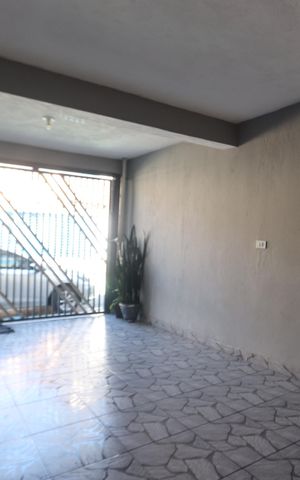 Casa à venda com 96m², 3 quartos e 1 vagaGaragem