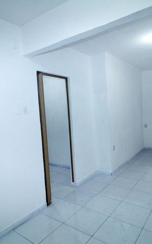 Casa à venda com 75m², 1 quarto e sem vagaQuarto
