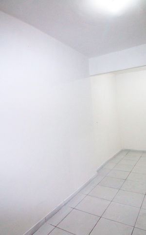 Casa à venda com 75m², 1 quarto e sem vagaQuarto 
