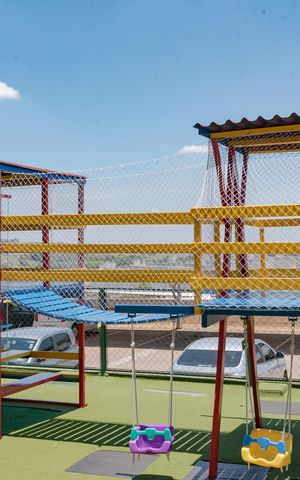 Apartamento à venda com 65m², 3 quartos e 2 vagas Apartamento à venda com 65m², 3 quartos e 2 vagasÁrea comum - Playground