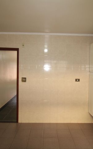 Casa para alugar com 124m², 2 quartos e 4 vagasCozinha