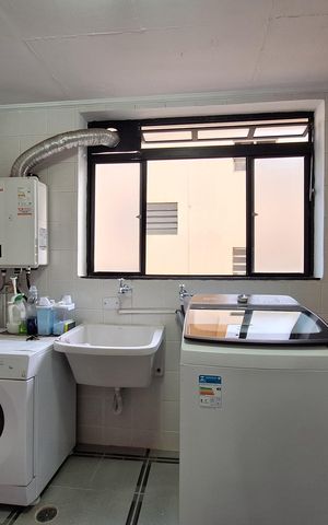 Apartamento à venda com 136m², 3 quartos e 2 vagasÁrea de Serviço