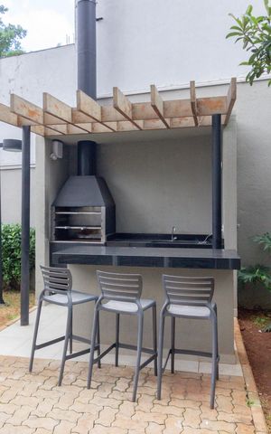 Apartamento à venda com 34m², 2 quartos e sem vaga Apartamento à venda com 34m², 2 quartos e sem vagaÁrea comum - Churrasqueira