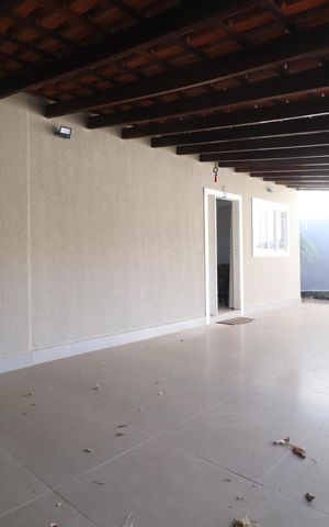 Casa para alugar com 180m², 3 quartos e 2 vagasÁrea externa