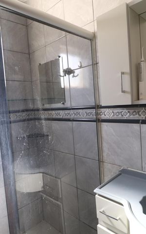 Casa para alugar com 180m², 3 quartos e 2 vagasBanheiro Social