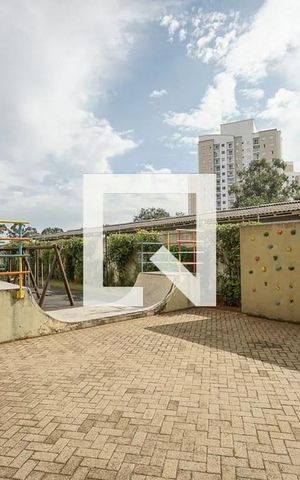 Apartamento para alugar com 57m², 3 quartos e 1 vaga Apartamento para alugar com 57m², 3 quartos e 1 vagaCondomínio