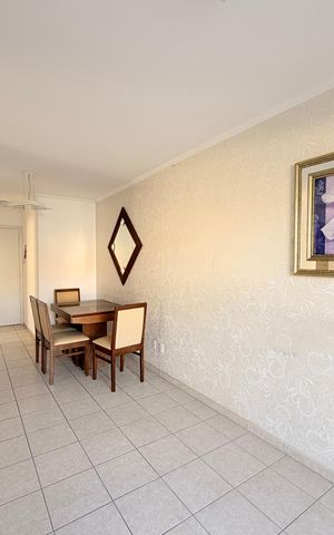 Apartamento à venda com 115m², 2 quartos e 2 vagasSala