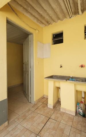 Casa para alugar com 32m², 1 quarto e sem vagaÁrea de Serviço