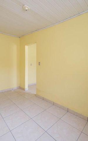 Casa para alugar com 32m², 1 quarto e sem vagaQuarto