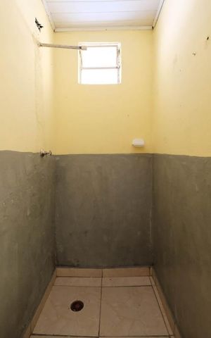 Casa para alugar com 32m², 1 quarto e sem vagaBanheiro social