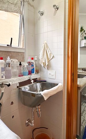 Apartamento à venda com 94m², 3 quartos e 2 vagas Apartamento à venda com 94m², 3 quartos e 2 vagasÁrea de Serviço