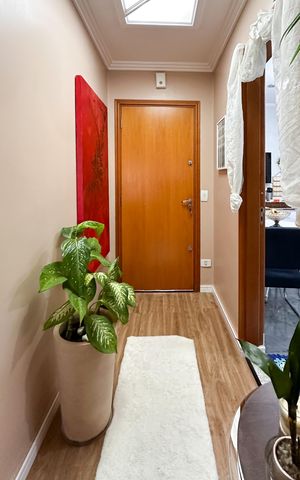 Apartamento à venda com 94m², 3 quartos e 2 vagas Apartamento à venda com 94m², 3 quartos e 2 vagasEntrada