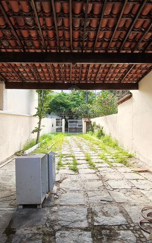 Casa para alugar com 80m², 2 quartos e 4 vagas