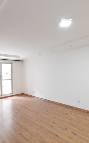 Apartamento para alugar com 110m², 3 quartos e 1 vagaSala