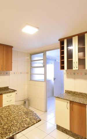 Apartamento para alugar com 110m², 3 quartos e 1 vagaCozinha