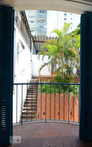 Casa para alugar com 350m², 4 quartos e 3 vagasVaranda