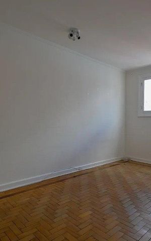 Casa para alugar com 350m², 4 quartos e 3 vagasQuarto