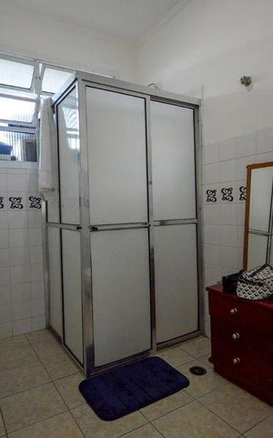 Casa para alugar com 350m², 4 quartos e 3 vagasBanheiro