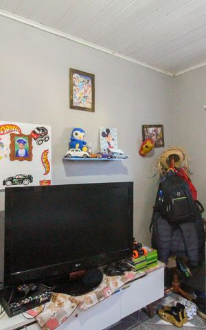 Casa à venda com 60m², 2 quartos e 1 vaga Casa à venda com 60m², 2 quartos e 1 vagaQuarto 1